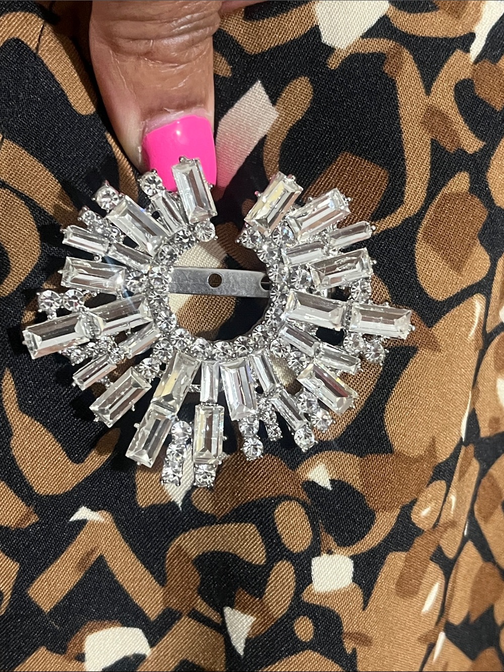 Crystal Sunburst Brooch - Silver Clear Hand Crafted - Picture 7 of 10